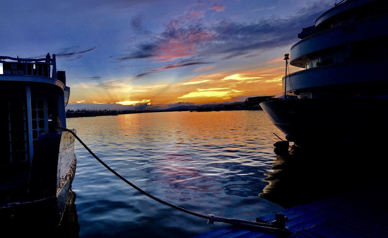 Sunsea Hotel ฮาลอง ภายนอก รูปภาพ